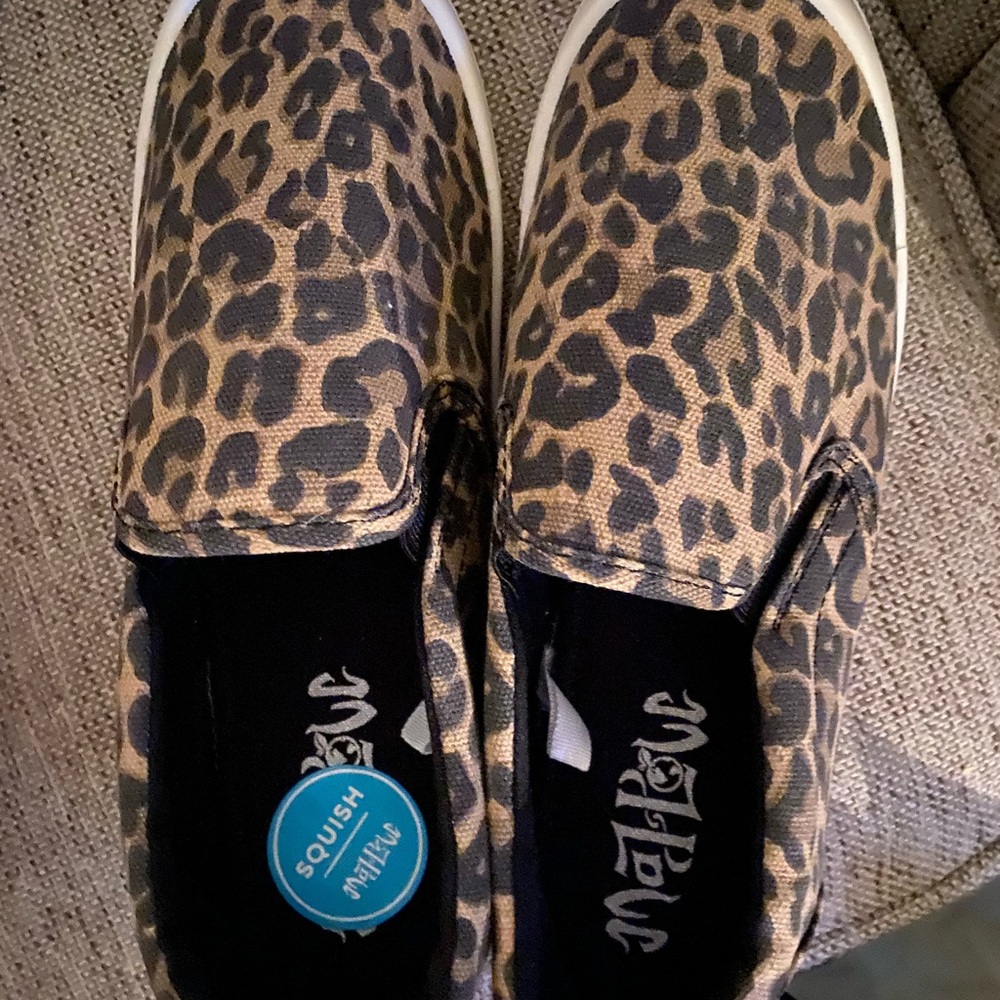 New with tags leopard print slip ons
